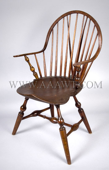 Signed Windsor Continuous Armchair
David Coutoung
New York State, angle view